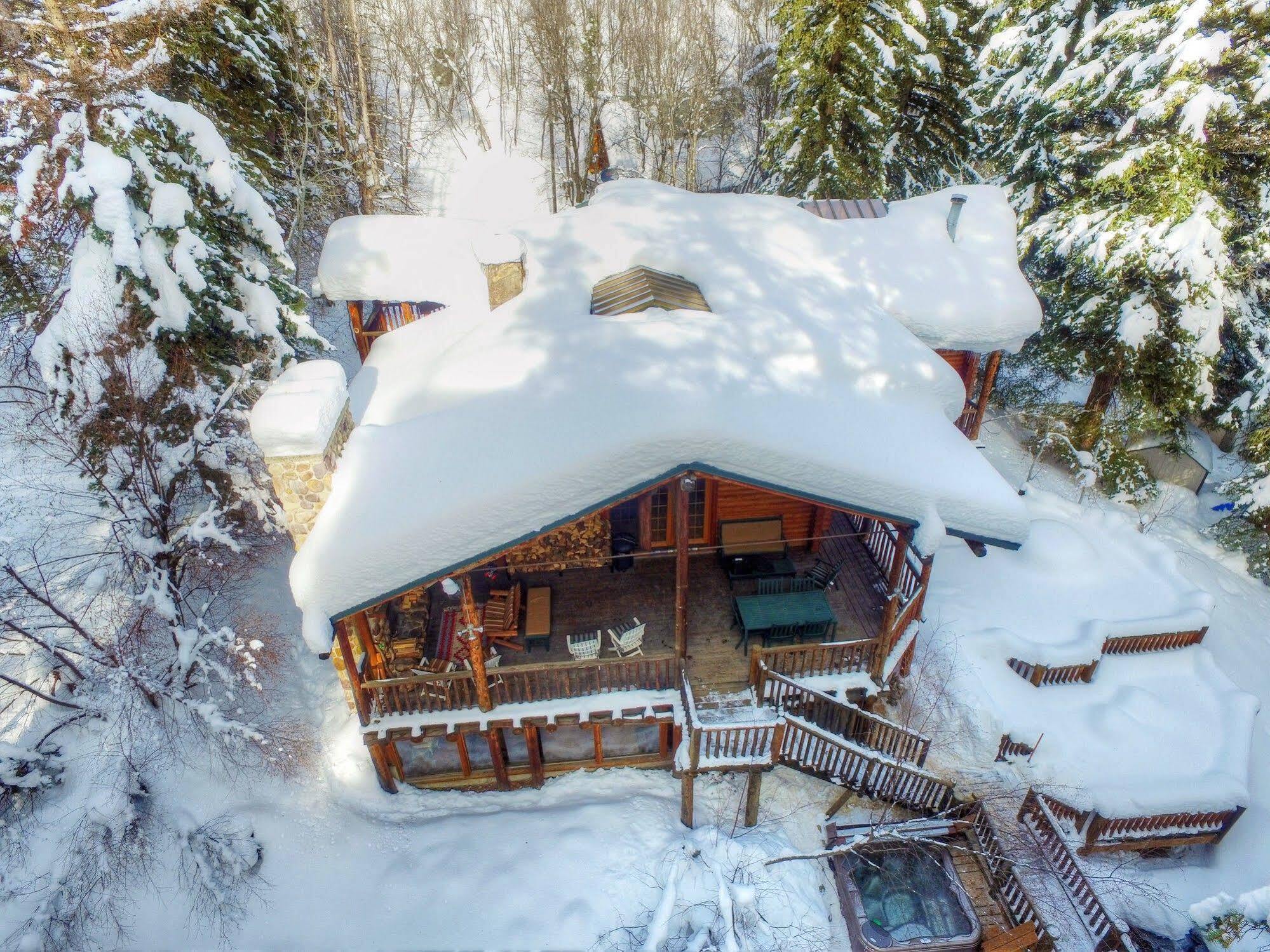 Log Cabin On The Stream Sundance Exterior foto